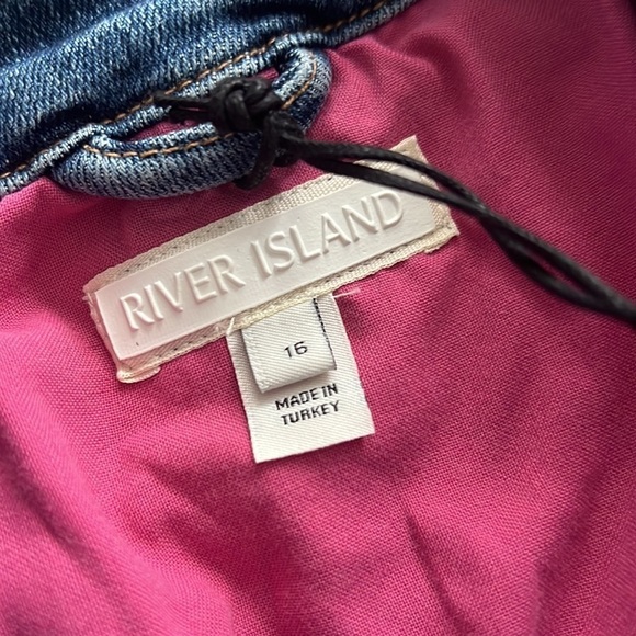 River Island Throwback Denim Jacket - Picture 3 of 14